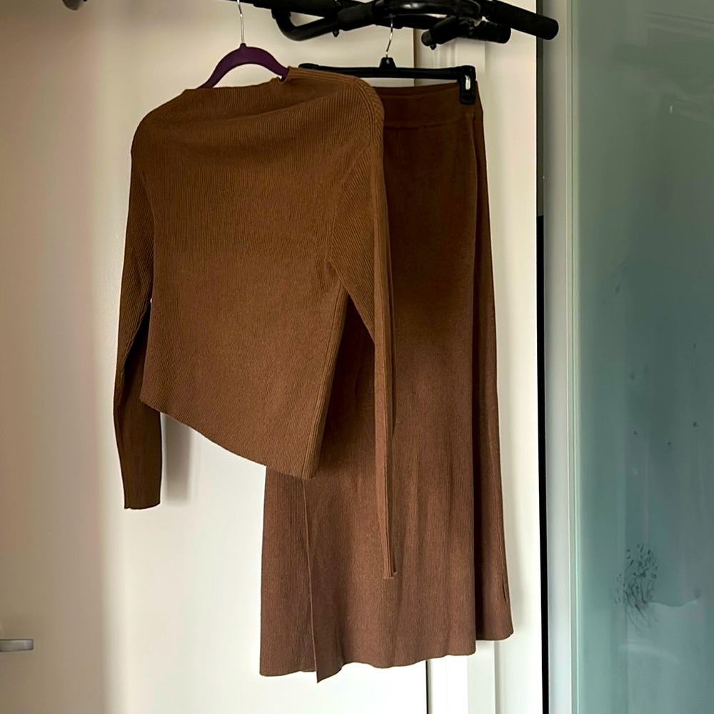 Commence asymmetrical sweater